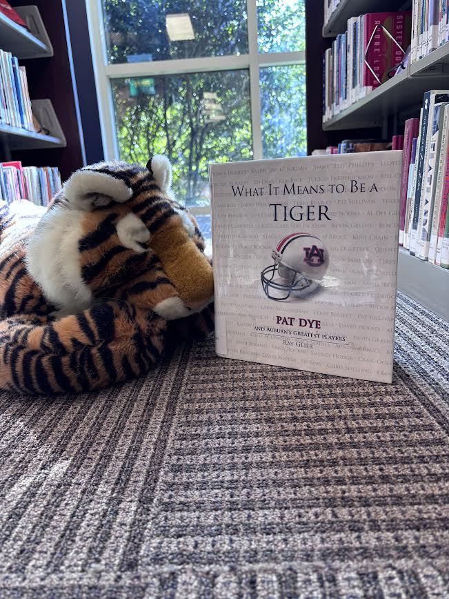 Auggie Reading