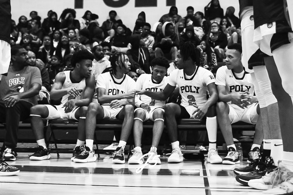 The Boy’s Varsity Basketball team finished the season 19-2.