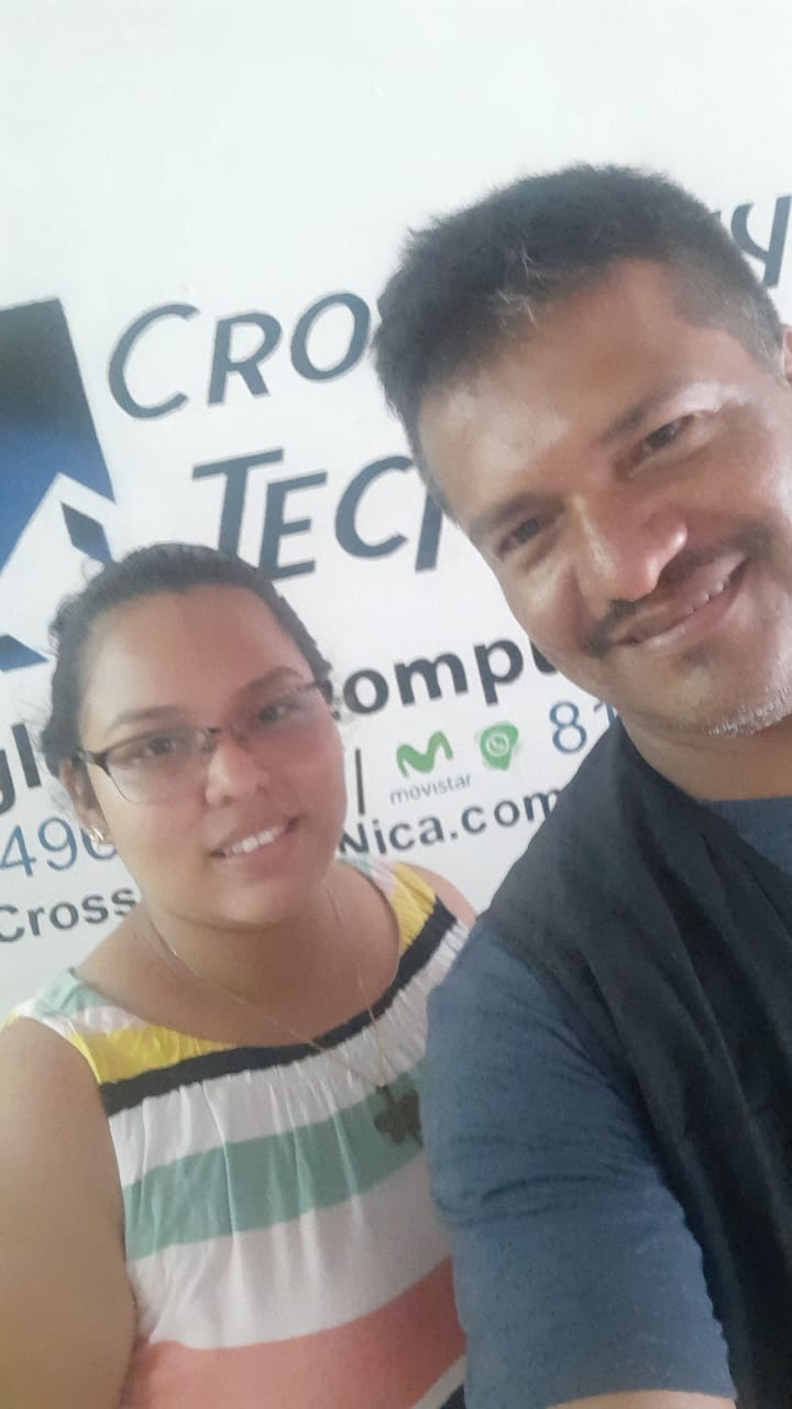 Alternate text Alternate text