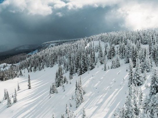 Image of Mission Ridge ski area with snowy landscape
